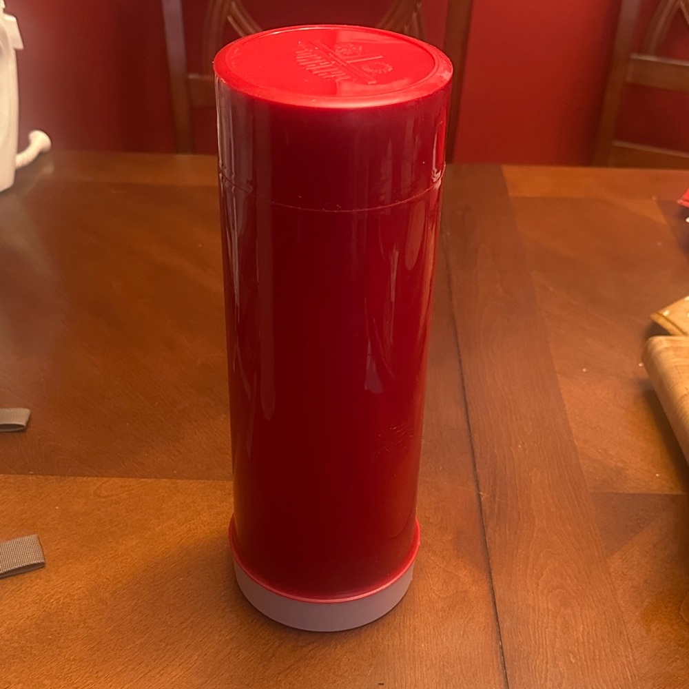 Thermos brand 75F insulated bottle
